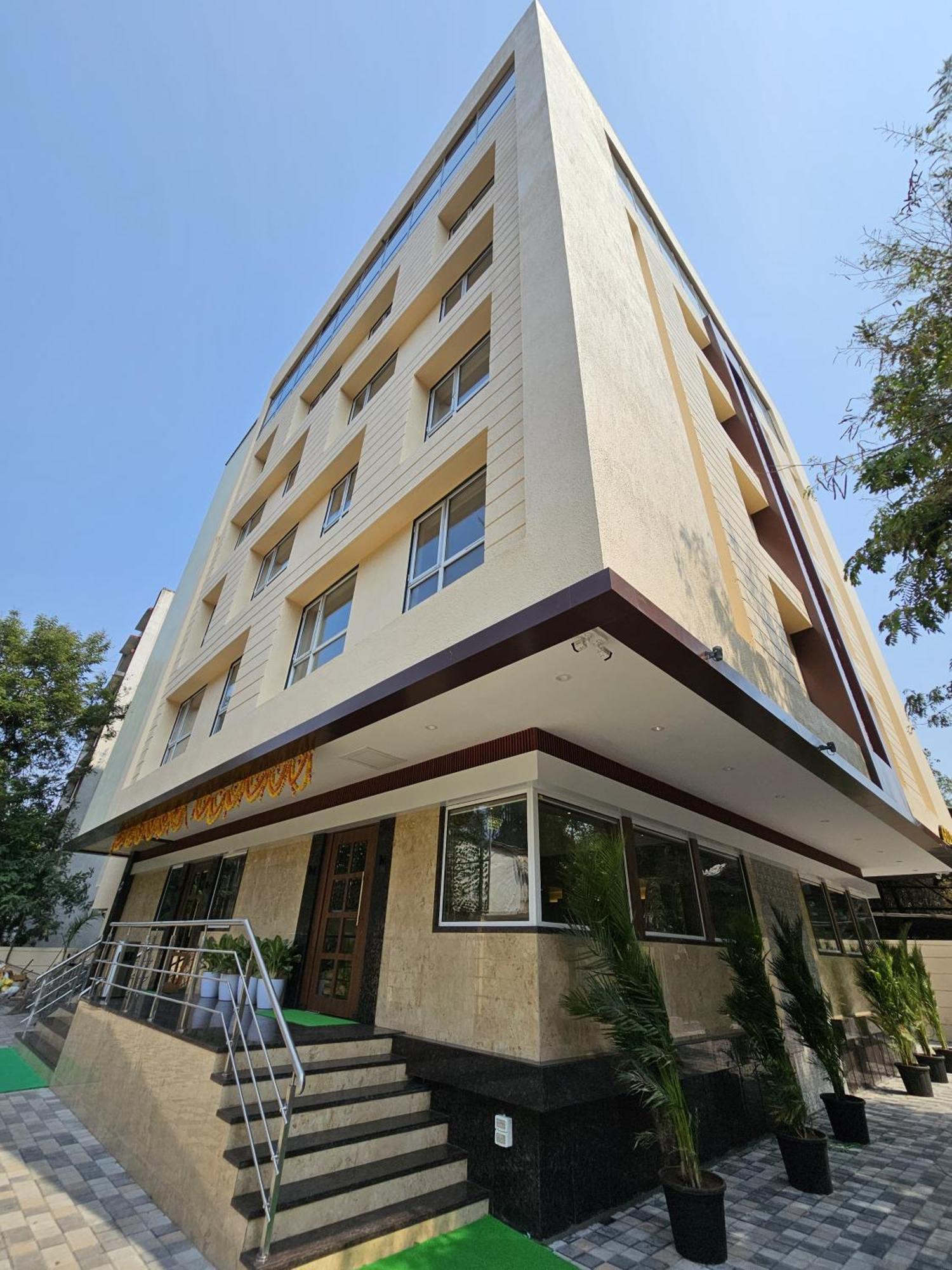 Hotel Golden Nest Thane Exterior foto